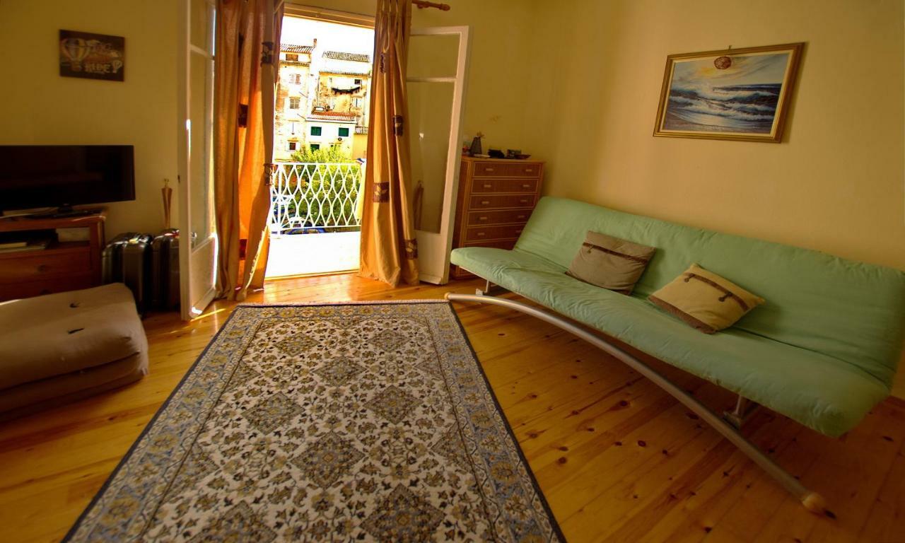 At The Heart Of Old Town Appartement Corfu  Buitenkant foto